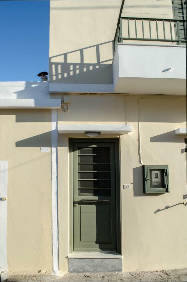 City Apartment Ermoupoli Esterno foto