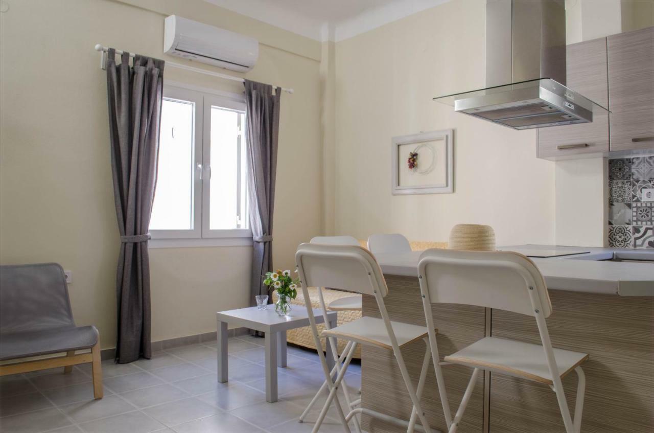 City Apartment Ermoupoli Esterno foto